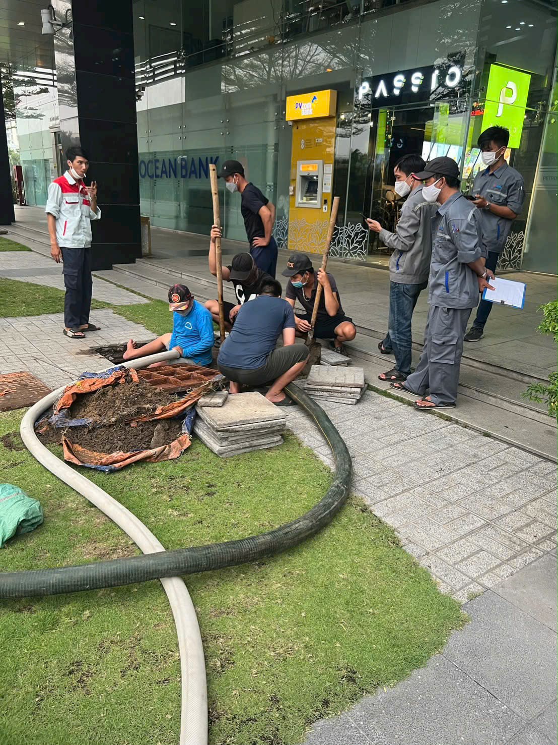 Công trình thực tế — hut-ham-1